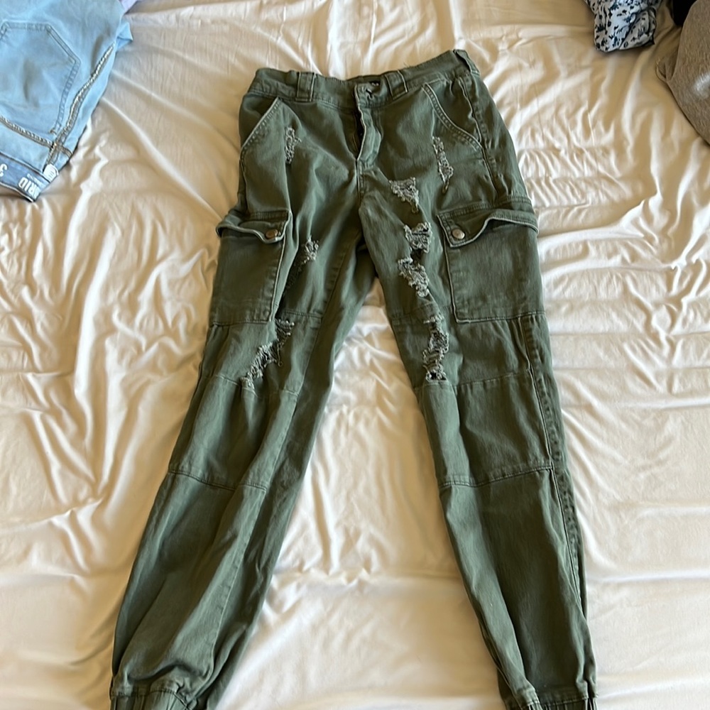 Green ripped cargo pants. Size 3. Great condition